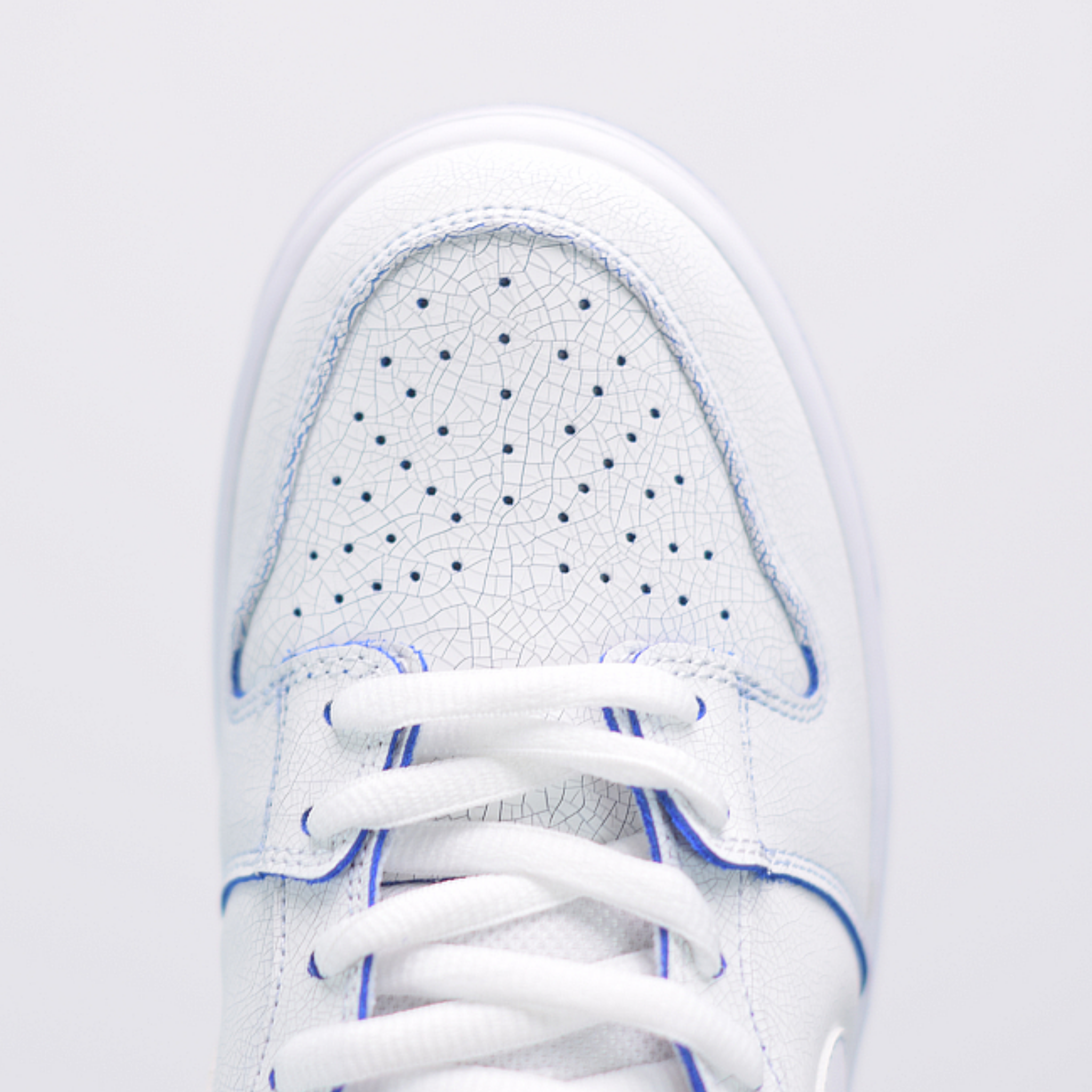 Nike SB Dunk "Premium White Game Royal"