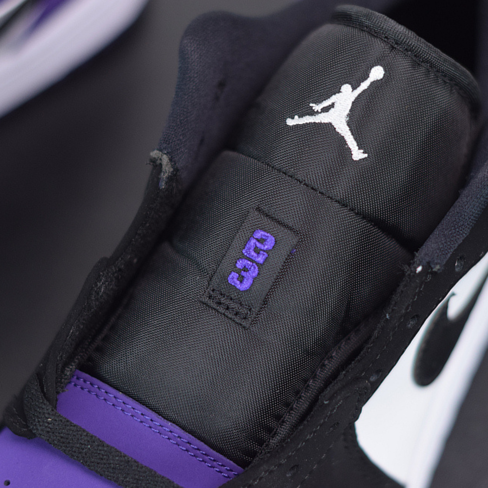 Nike Air Jordan 1 Low "Court Purple"