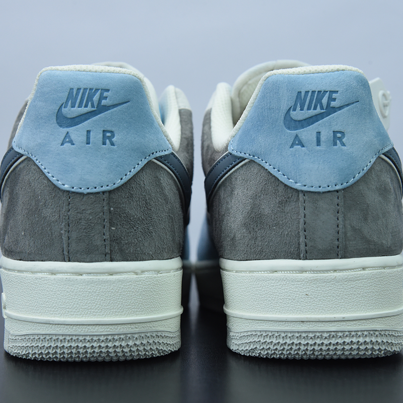 Nike Air Force 1 ´07 "Blue Clair"