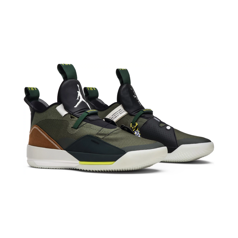 Air jordan xxxiii x travis scott best sale