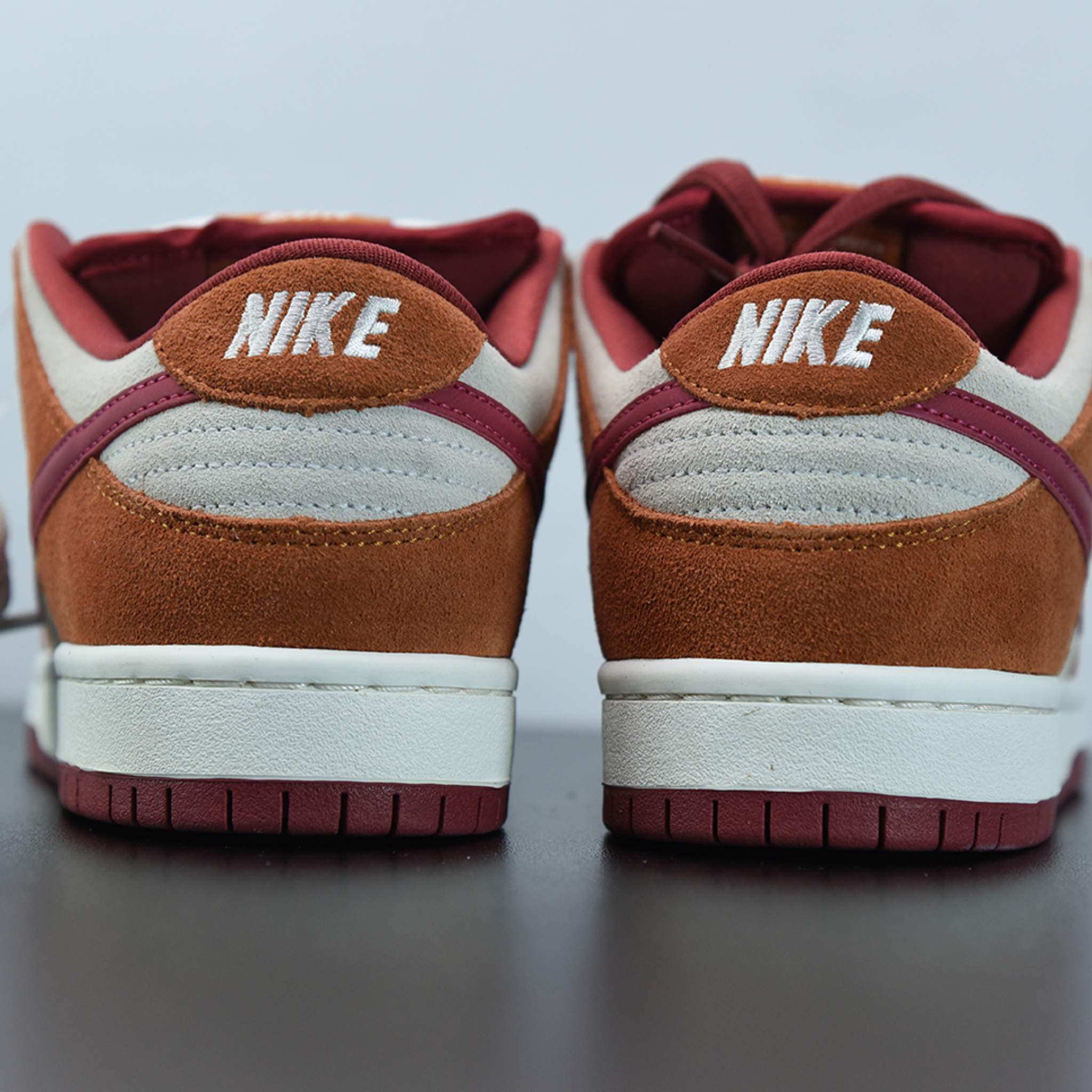 Nike SB Dunk Low Pro "Dark Russet Cedar"