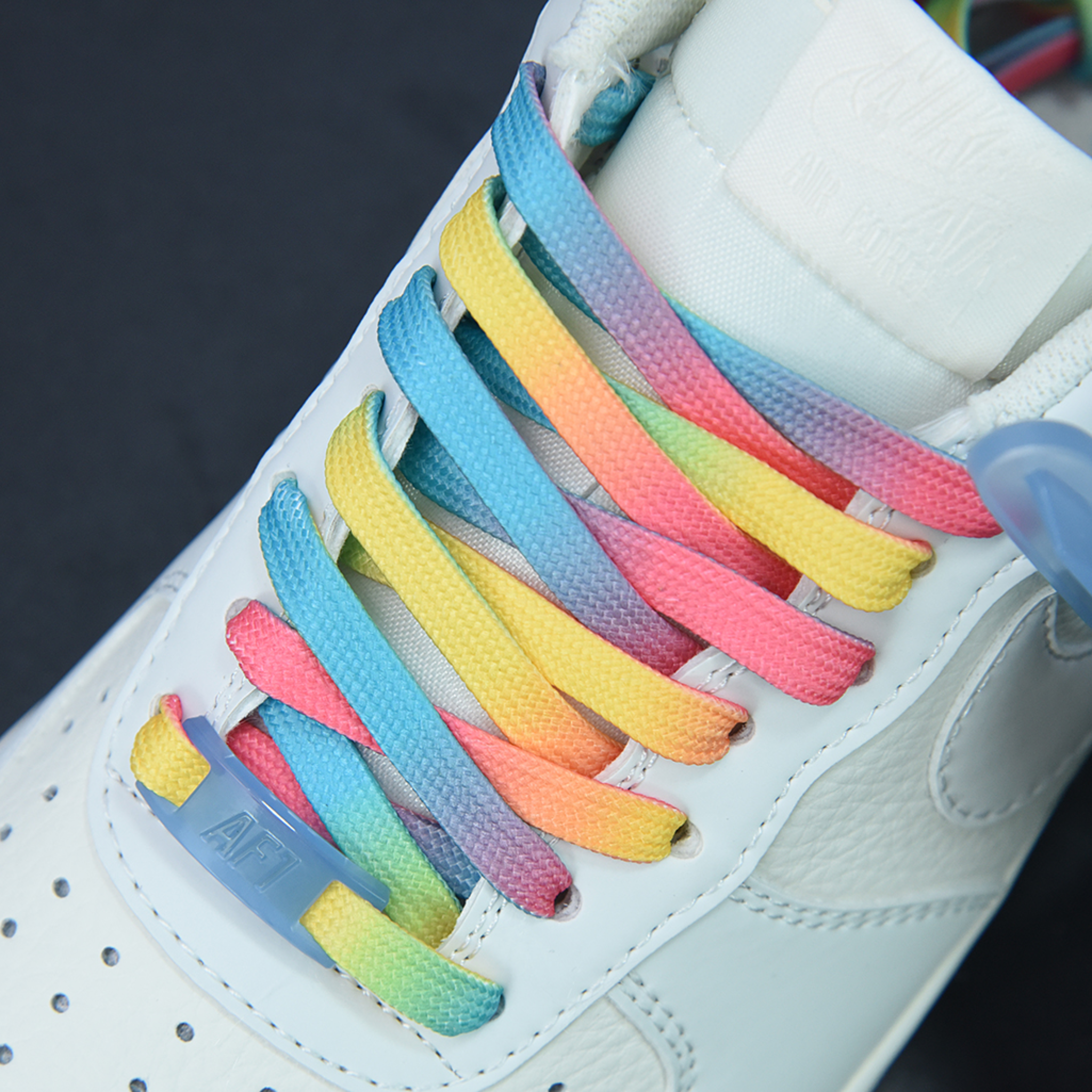 Nike Air Force 1 ´07 "Ligth UV Collor"