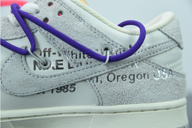 Nike SB Dunk Low x off-white 15/50