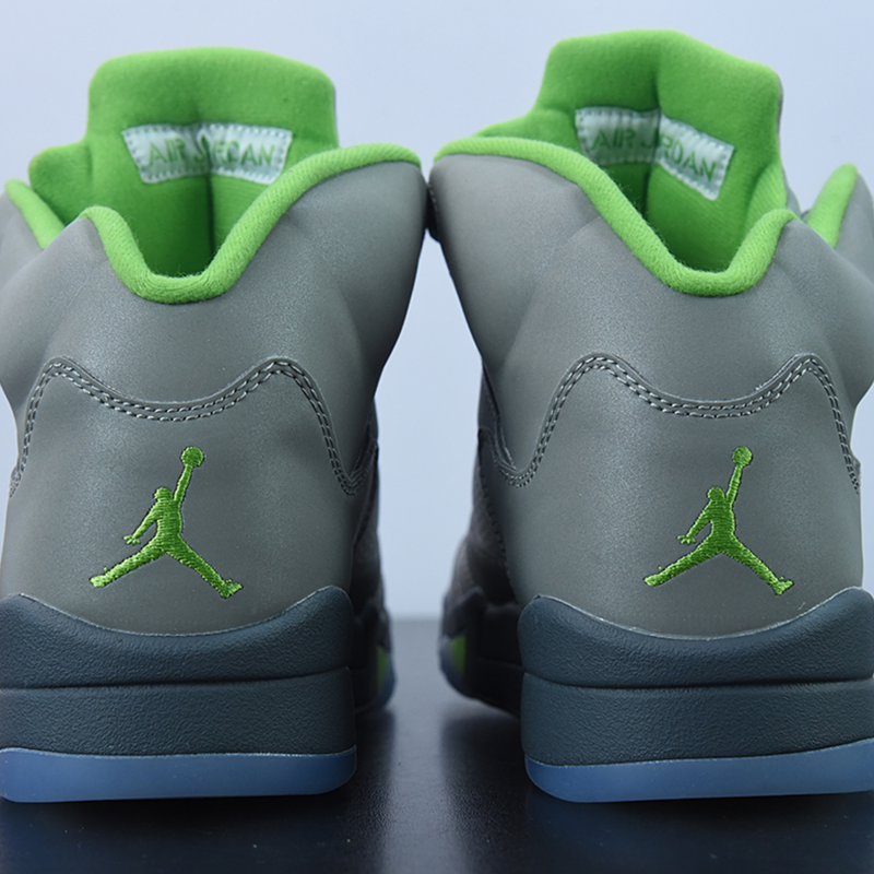 Nike Air Jordan 5 "Green Bean"(2022)