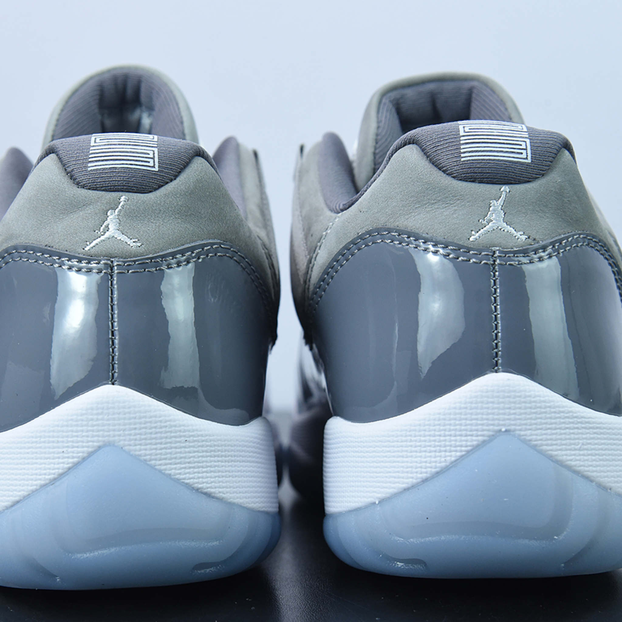 Nike Air Jordan 11 "Cool Grey"