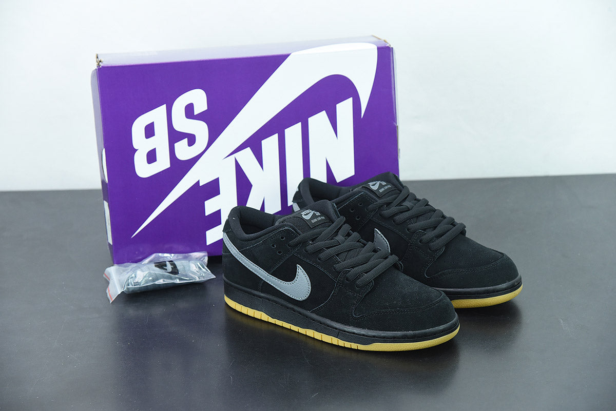 Nike SB Dunk Low "FOG"