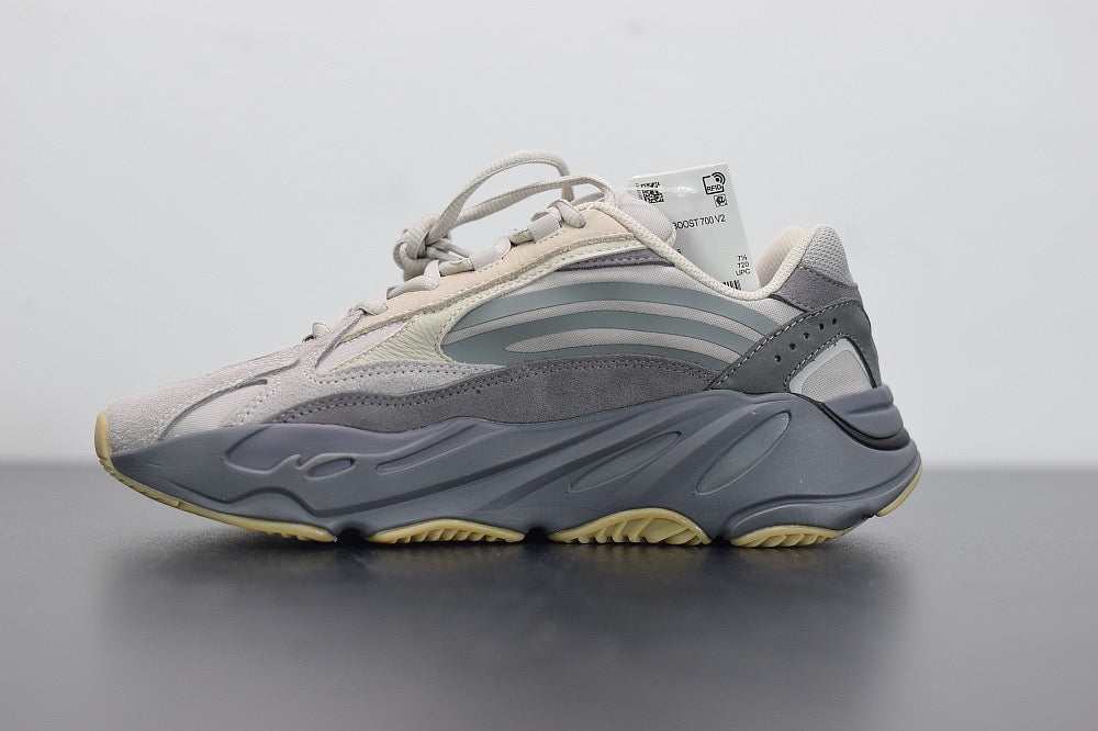 Yeezy Boost 700 v2 ''Tephra"