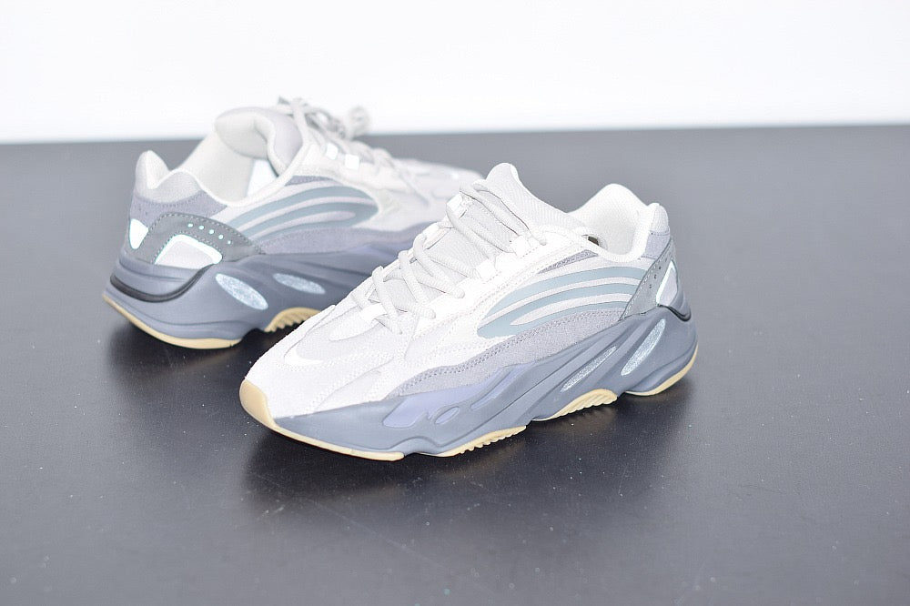 Yeezy Boost 700 v2 ''Tephra"