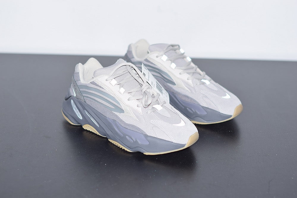 Yeezy Boost 700 v2 ''Tephra"