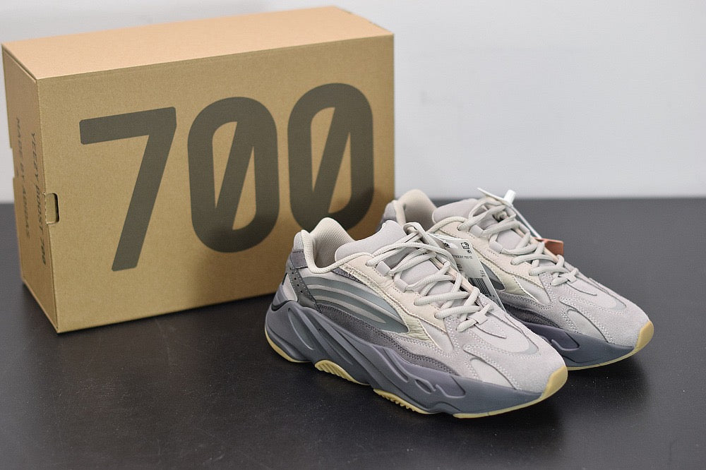 Yeezy Boost 700 v2 ''Tephra"