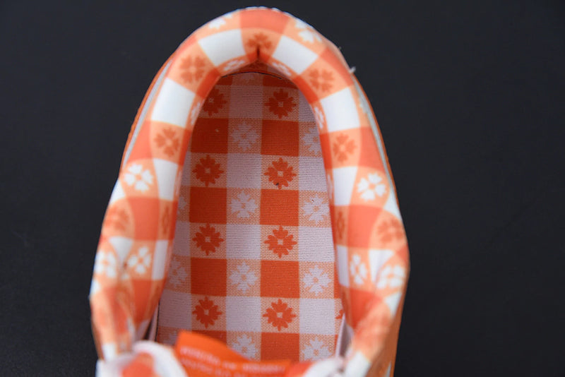 Nike Dunk Low SB X Concepts "Orange Lobster"